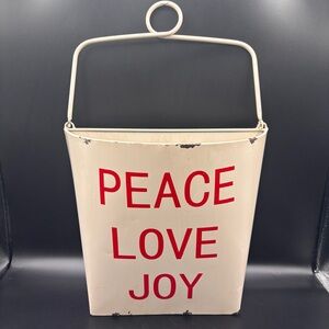 Kirklands Wall Door Bucket Metal Peace Love Joy Christmas‎ Holiday White Red